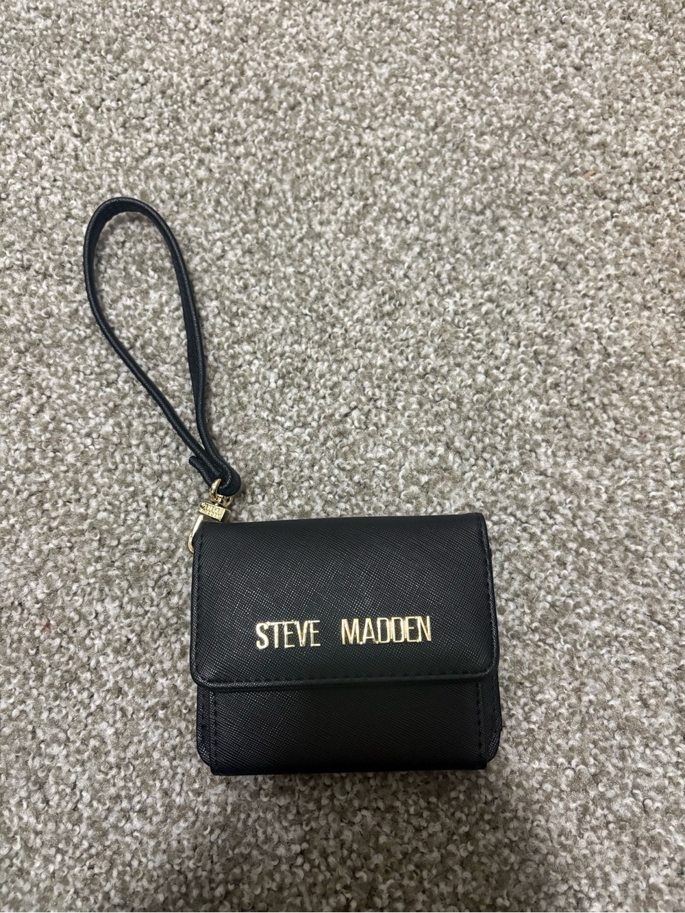 Steve Madden Black and Gold Logo Wristlet Wallet